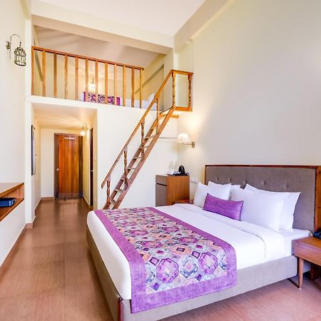 Mount Himalayan Hotel 강토크 외부 사진