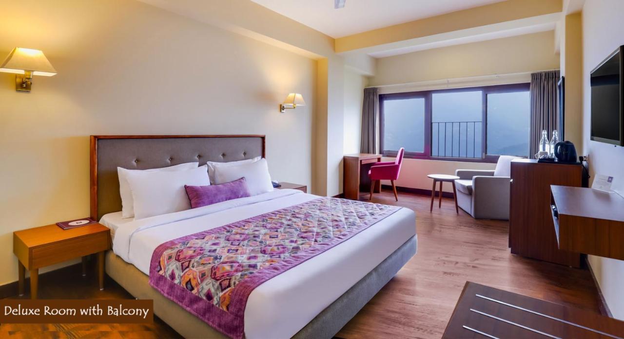 Mount Himalayan Hotel 강토크 외부 사진