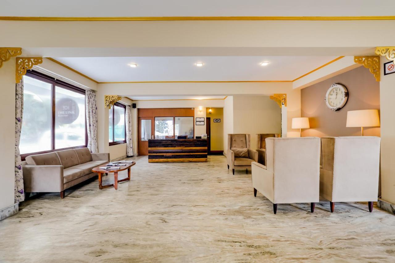 Mount Himalayan Hotel 강토크 외부 사진