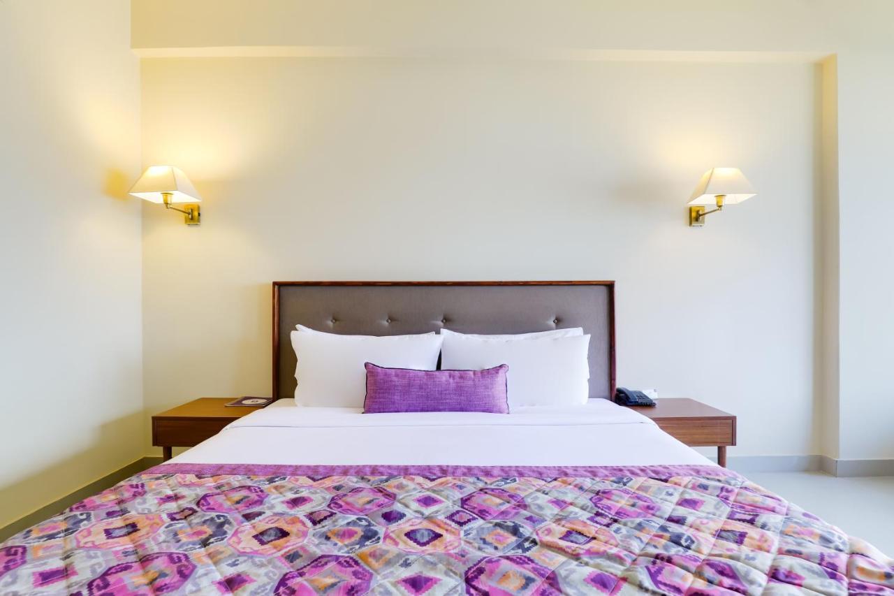 Mount Himalayan Hotel 강토크 외부 사진